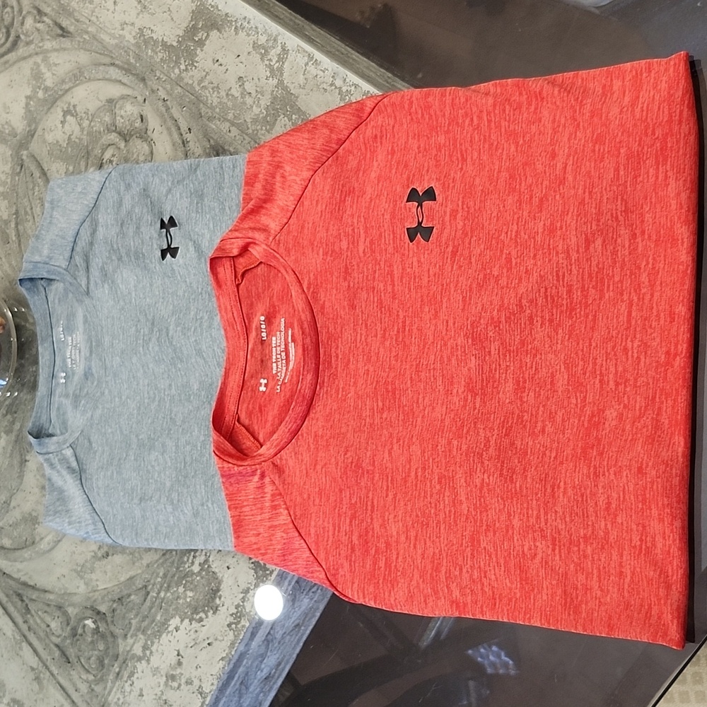Under Armour Men's Heathered Orange / Blue Large Tee Set Of 2 Like New